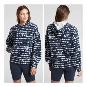 Athleta Tahiti tie dye navy print balance hoodie sweatshirt, size MT